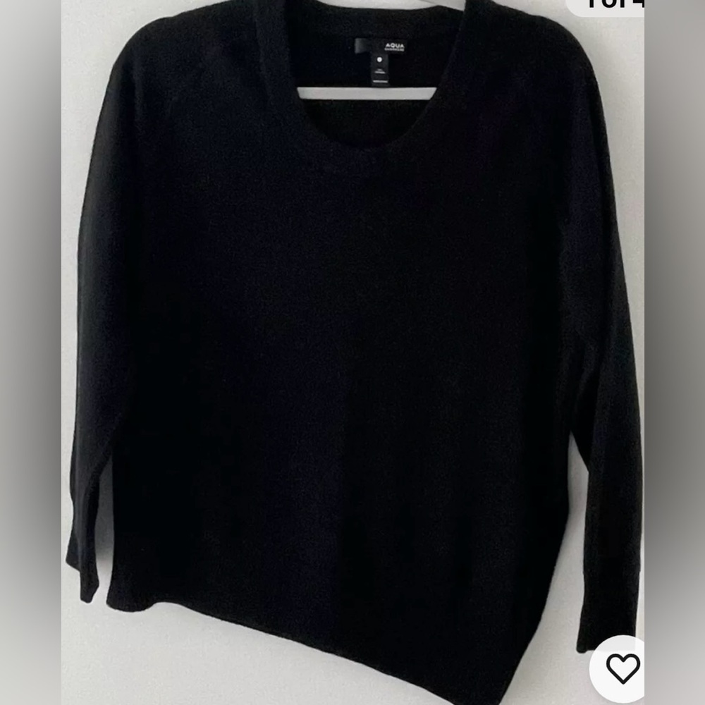 Aqua Women’s Sweater Size Medium Black Cashmere Asymmetrical Pullover Crew Neck